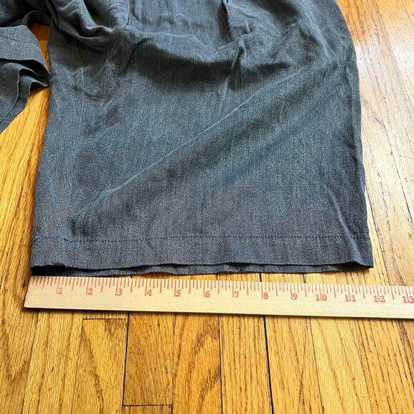 Tommy Bahama Shorts Mens 38 Gray Pleated Silk Beach Outdoor Activewear - Picture 9 of 9